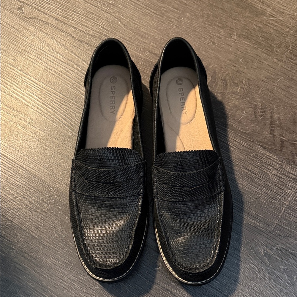 BRAND NEW Sperry Women’s Black Slip-On Loafers